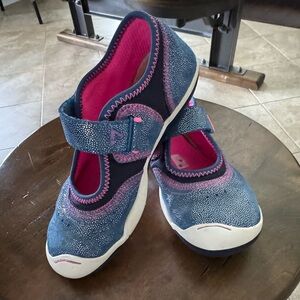 Plae “EMME” shoes